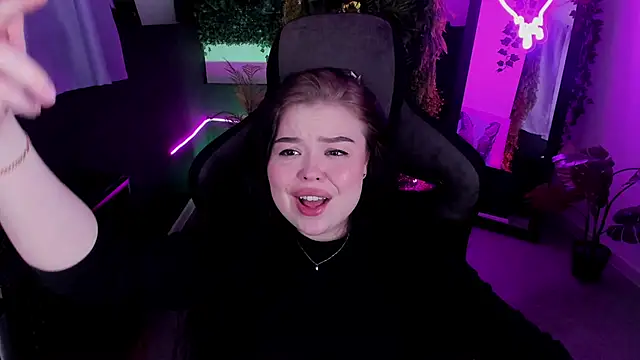 MartishaAddams' Live XXX Chat