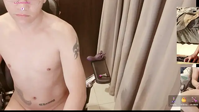 Show modela Canto__ na web-kameri