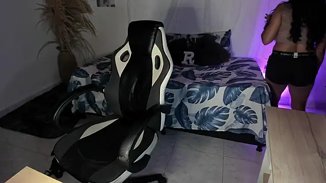 Chat XXX ao vivo de Riana_Kean