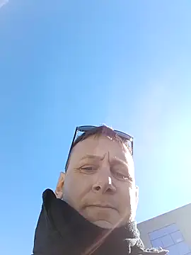 Chat XXX en directo de Alley87