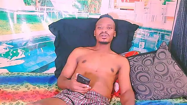 Chat XXX en directo de EbonyTiger69