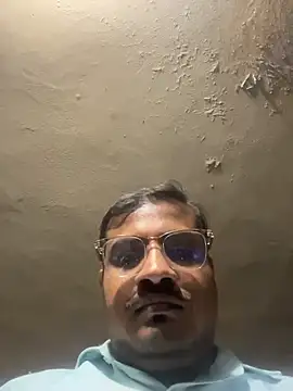 Chat XXX en directo de Saxymood1111