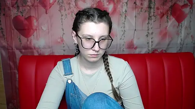 LilianaShine 라이브 XXX 채팅