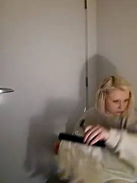 VirginDaisy 现场XXX聊天