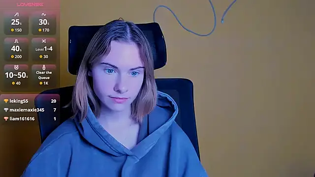 Fiona_Night – Naživo XXX chat