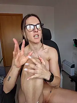 Chat +18 de --Ari-- ao vivo