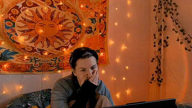 AliceCUNTach – Naživo XXX chat