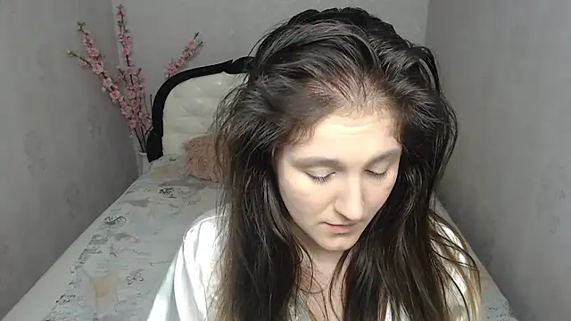 Holliy_Cooper: απευθείας συνομιλία ΧΧΧ