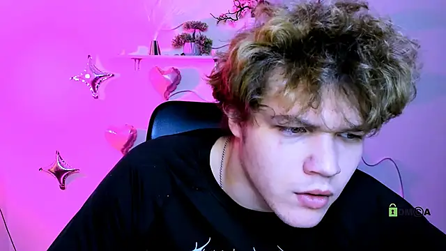 Chat XXX ao vivo de lucas_long_