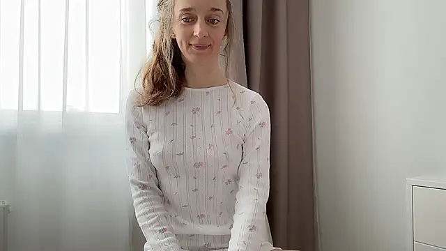 ShySchoolGirl live XXX chat