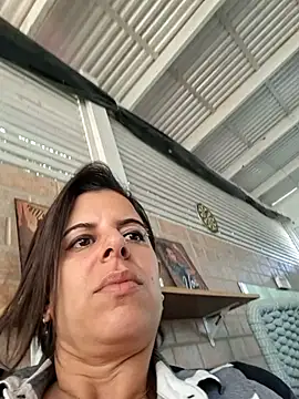 Alexis21821 Live XXX-Chat