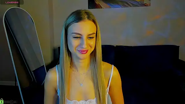 Show modela Silen_Tori na web-kameri