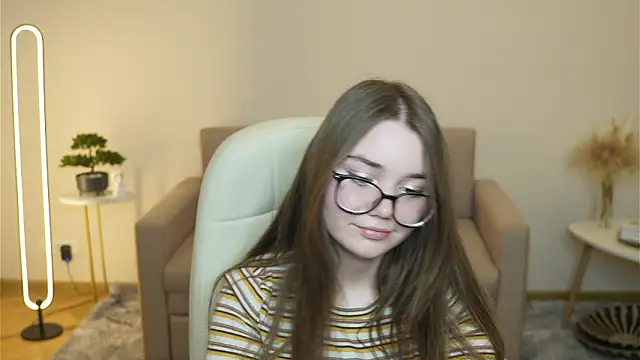 EdythOrwin Live XXX-Chat