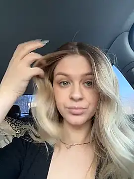 Love_Bri Live XXX-Chat