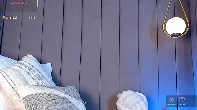 Chatroom XXX en direct de Elise_Diamond