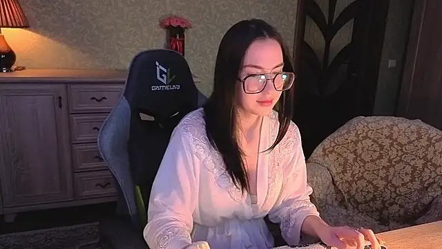 AnneAverry 现场XXX聊天