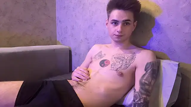 Czat XXX na żywo – MikeCalix