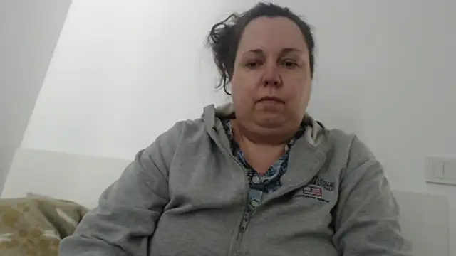 WendyRhoades: απευθείας συνομιλία ΧΧΧ