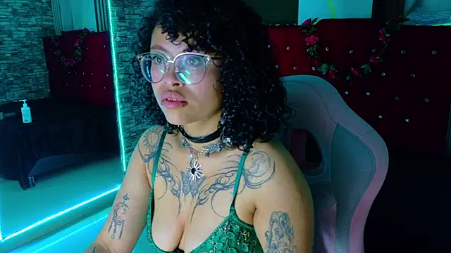 mia_hernnandez Chat XXX in diretta