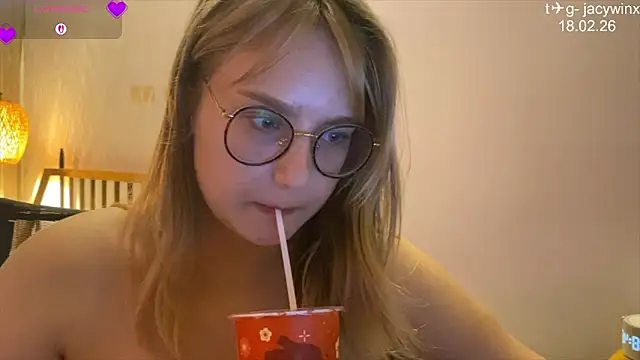 XXX chat uživo modela JacyWinslat