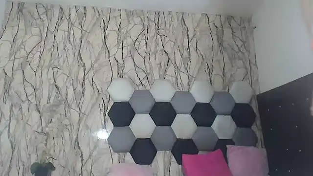 AntonellaBlanc's Live XXX Chat