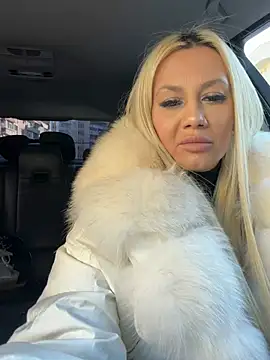 SonyaJoy: απευθείας συνομιλία ΧΧΧ