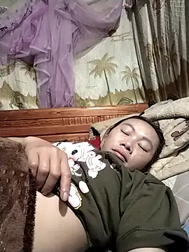 Bella-222: απευθείας συνομιλία ΧΧΧ