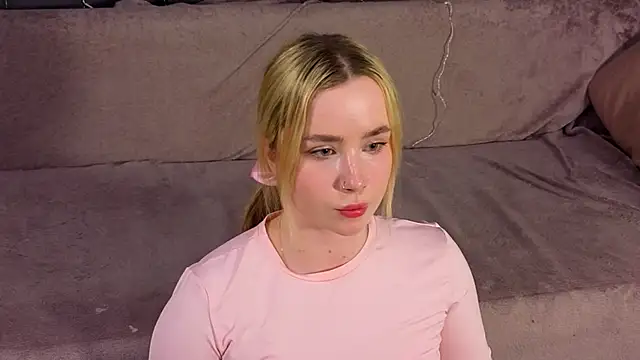 IvetteLabore: онлайн-секс-чат