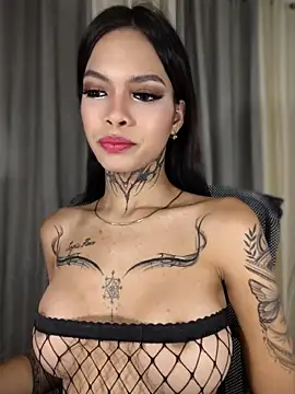 DoriDelux20 Chat XXX live