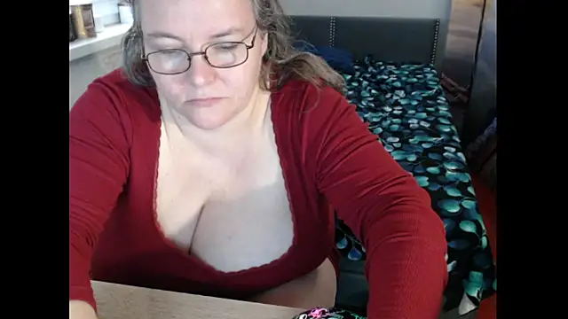 Sweetboobs 在線直播表演