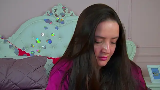 Chatroom XXX en direct de ElinaBellucci