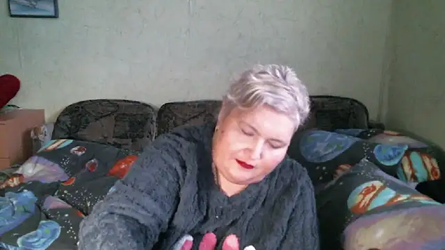 Lana555のライブXXXチャット