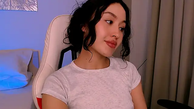 XXX chat uživo modela Ann__Cute