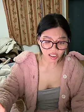 xiiuuff18 Webcam show