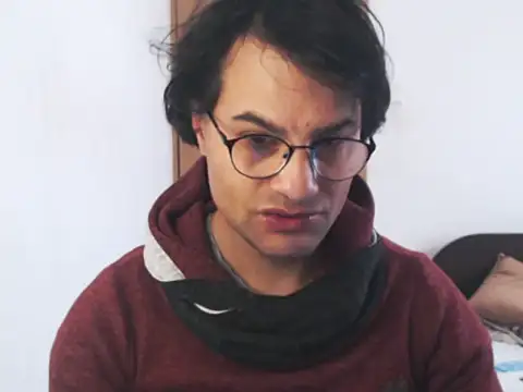 Show modela wildpussycat23 na web-kameri