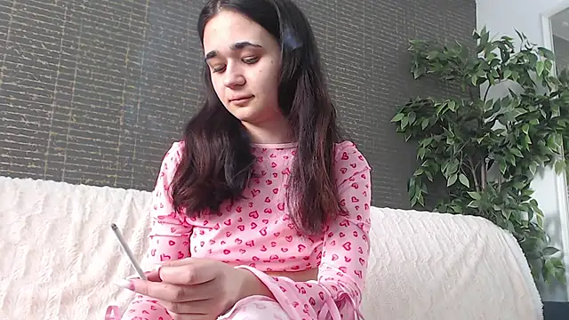 Živý XXX chat TinyBlair