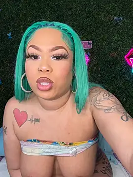 RenaThickAss Chat XXX in diretta