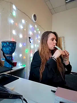 Chatroom XXX en direct de Juicy_PeachLux