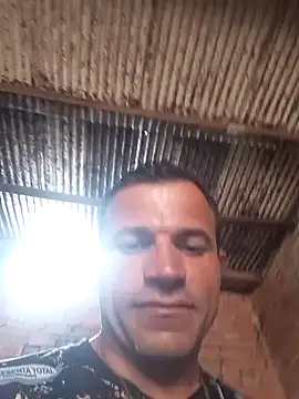 عرض كام Picagrnau