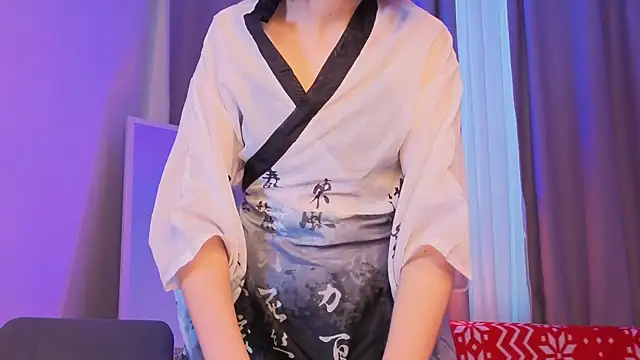 Leyla_crsh: онлайн-секс-чат