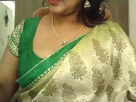 XXX chat uživo modela Spandana_Sweety