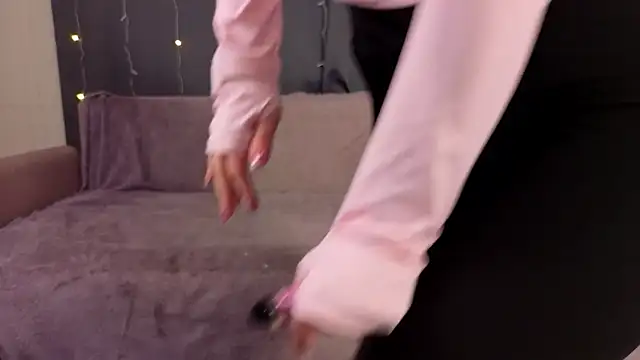 IvetteLabore Live XXX-Chat