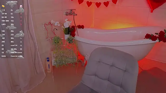 Adetta Adlı Modelin Canlı XXX Sohbeti