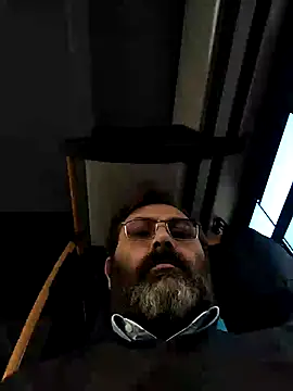 Necroforo élő XXX-chatje