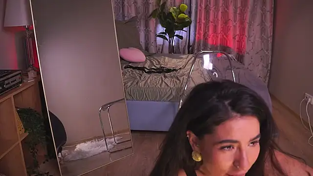 YokoKoko_ Adlı Modelin Canlı XXX Sohbeti