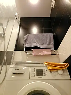 Chatroom XXX en direct de Happy_Gym_Year