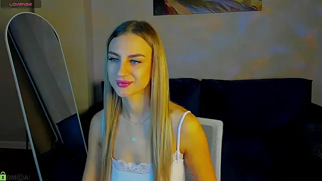 Silen_Tori Live XXX-chat