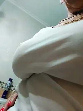 Catababa67 লাইভ XXX চ্যাট