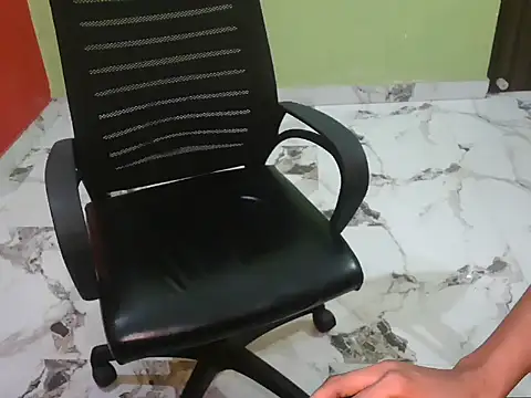 babycharu – Naživo XXX chat