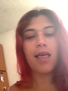 Show modela ArielRuivona na web-kameri